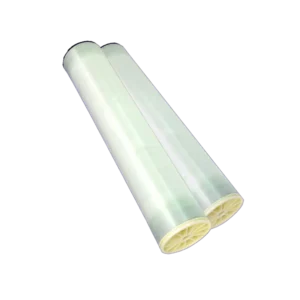 Seawater reverse osmosis membrane element for desalination system