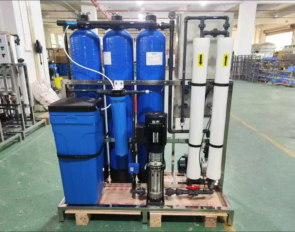 500LPH RO system made of 4040 frp membrane housing